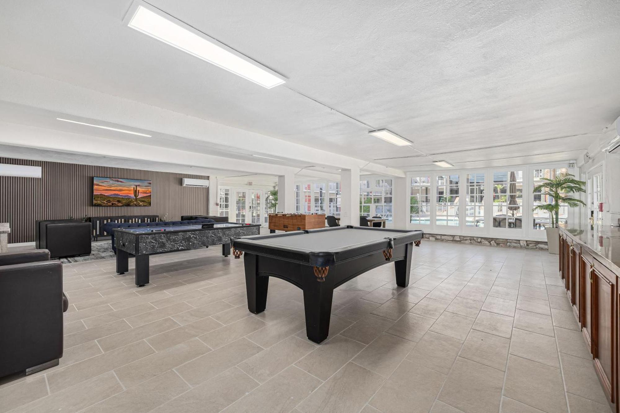 Oasis Apartment